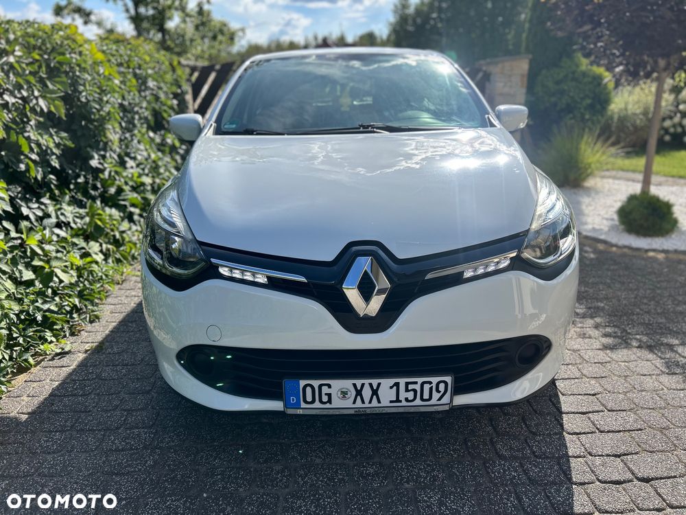 Renault Clio 1.2 16V 75 Authentique - 22