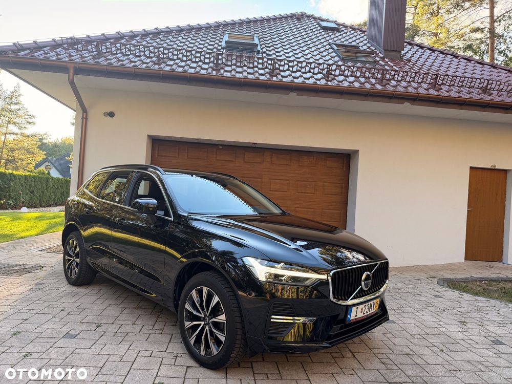 Volvo XC 60 B4 D AWD Geartronic Momentum Pro - 3