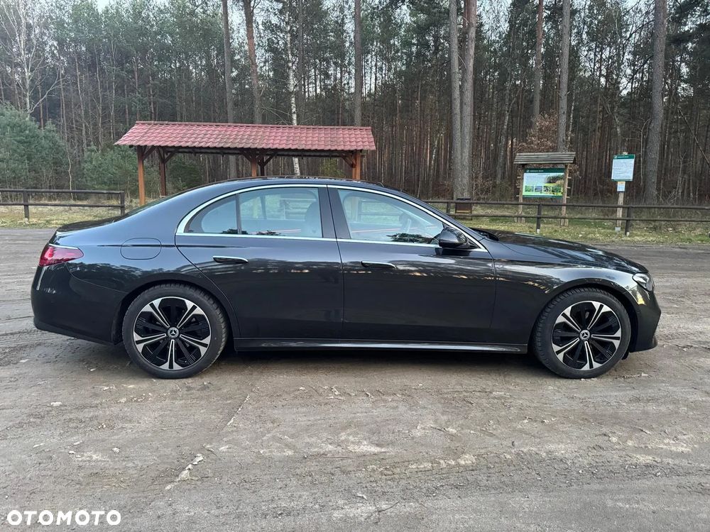 Mercedes-Benz Klasa E - 7