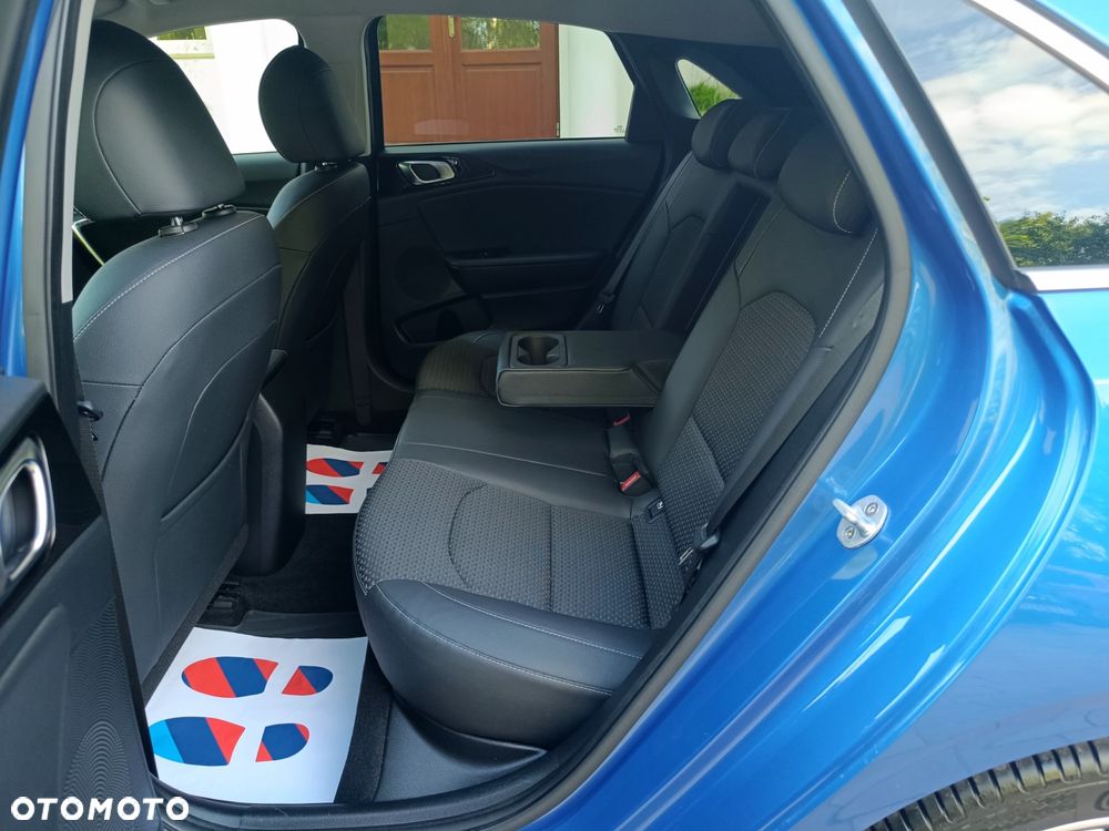Kia Ceed 1.6 CRDi Edition 7 - 35