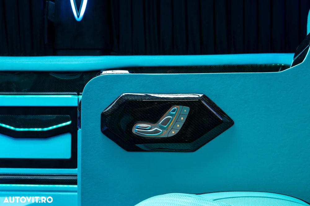 Mercedes-Benz V - 24