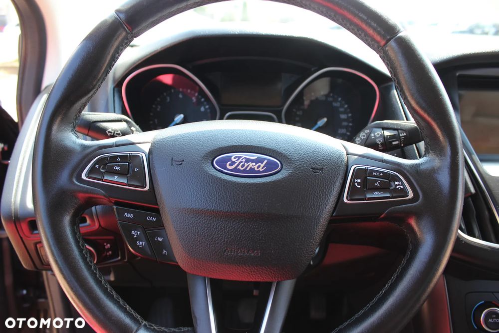 Ford Focus 1.0 EcoBoost Gold X ASS PowerShift - 21