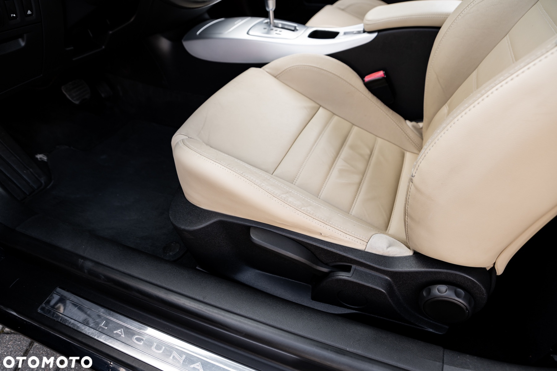 Renault Laguna Coupe TCe 170 - 20