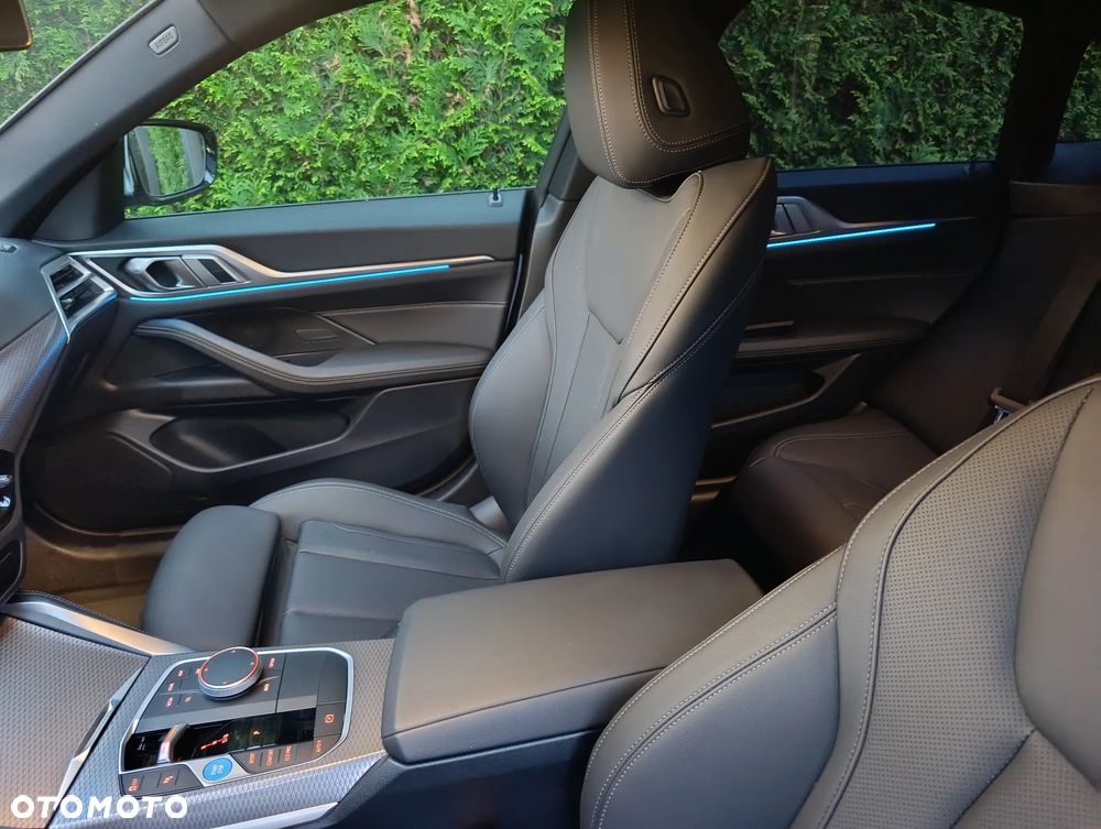 BMW i4 80.7kWh eDrive 35 - 7