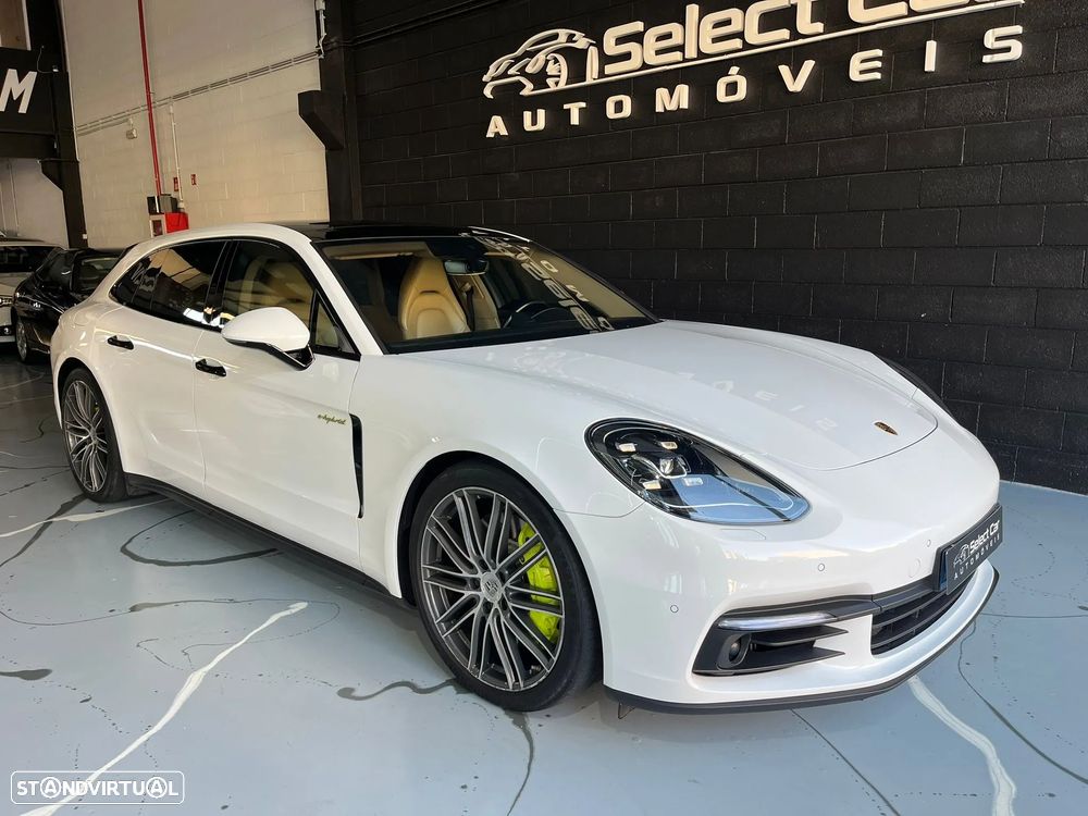 Porsche Panamera Sport Turismo 4 E-Hybrid Edition 10 Anos - 4