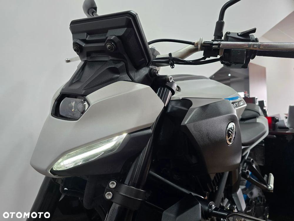 Yamaha MT - 19
