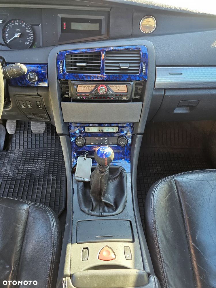 Renault Vel Satis 2.0T 16V Expression - 15