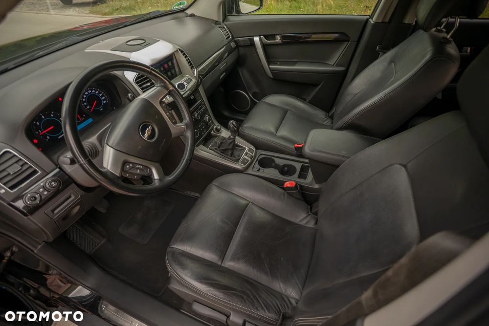 Chevrolet Captiva 2.2 d LTZ - 20