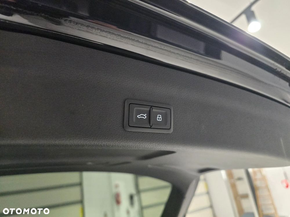 Audi A6 Avant 35 TDI mHEV S Line S tronic - 13