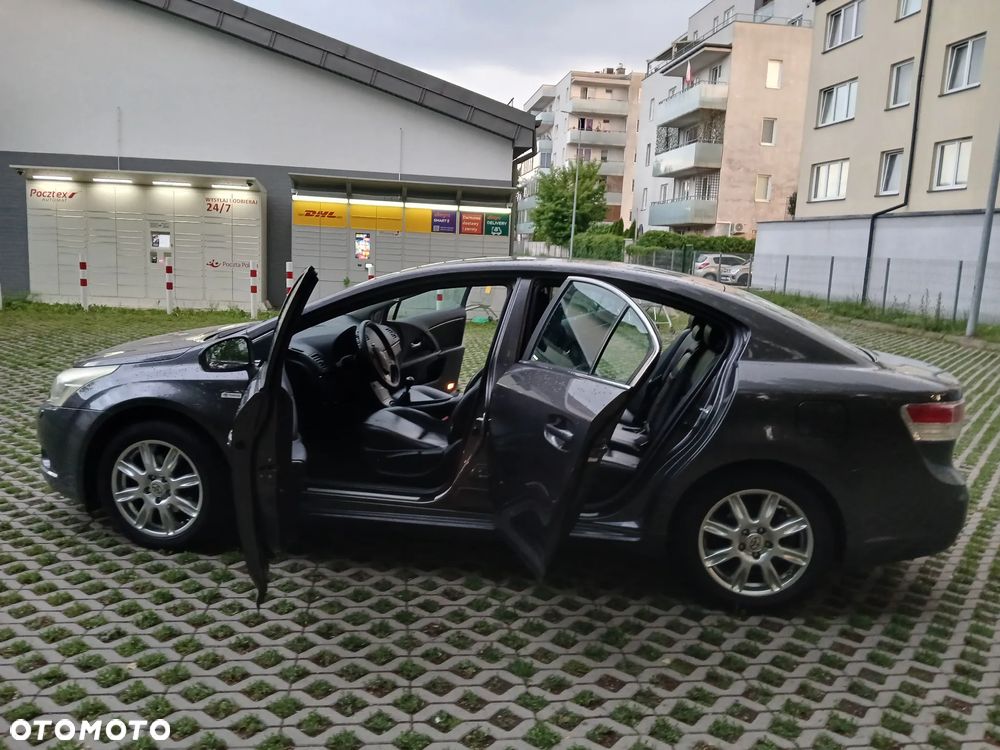 Toyota Avensis 2.0 Prestige NAVI - 15