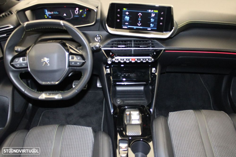 Peugeot e-2008 50 kWh GT Pack - 10