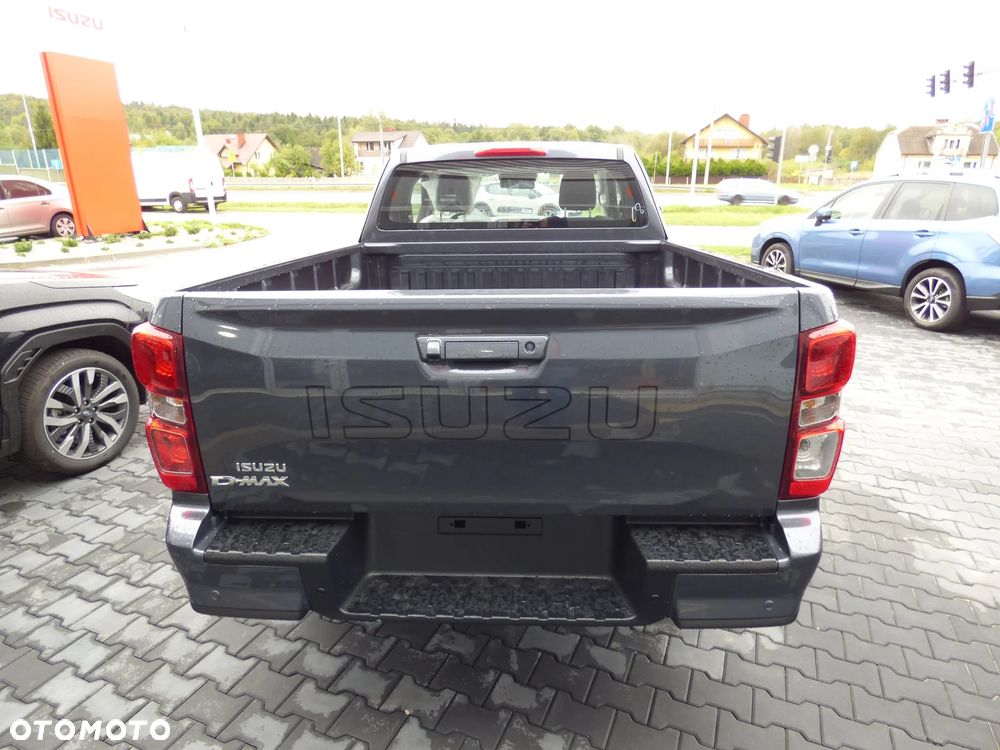 Isuzu D-Max 1.9 EC LS - 6