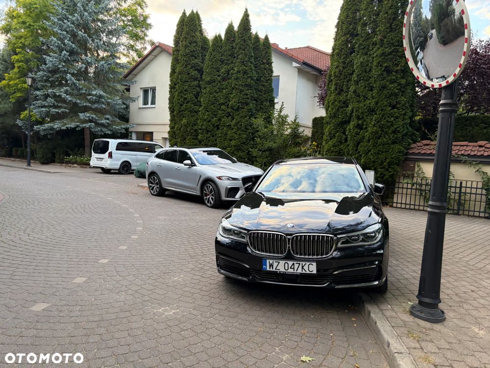 BMW 7 Series 2019 photo 4