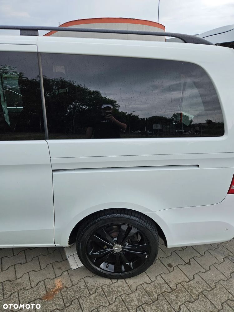 Mercedes-Benz Klasa V 250 (BlueTEC) d lang 4Matic 7G-TRONIC - 26