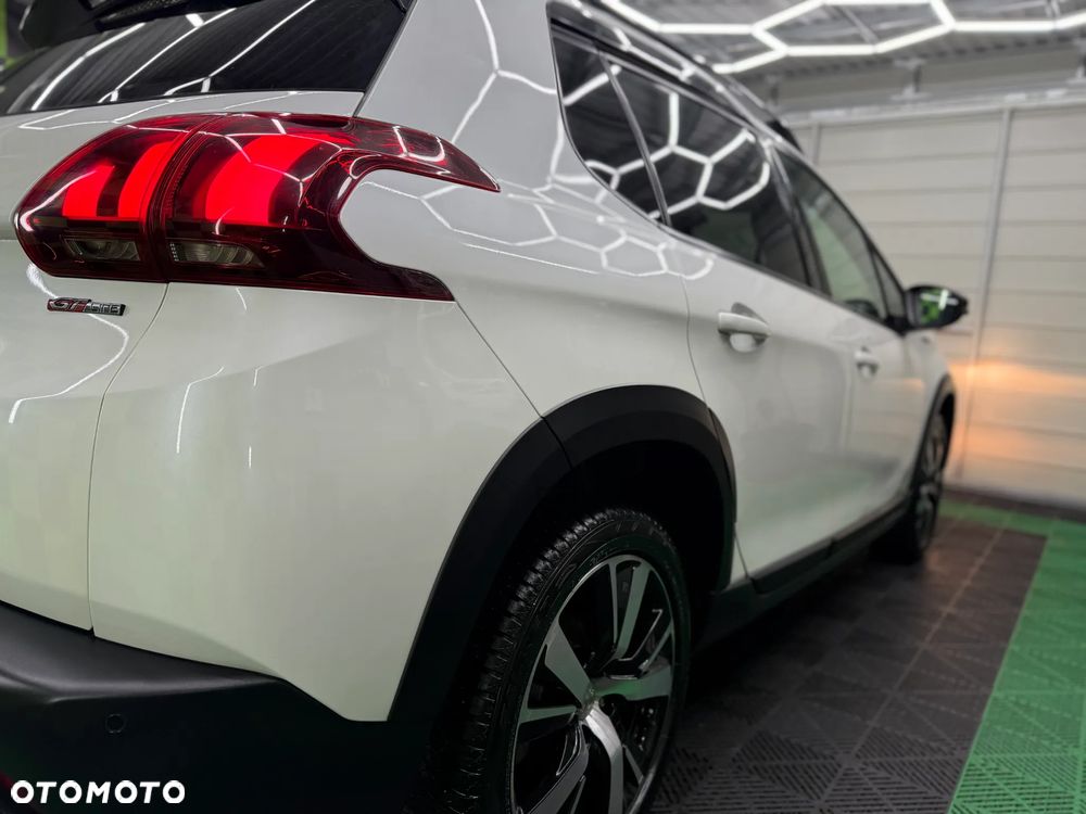 Peugeot 2008 PureTech 130 Stop&Start GT-Line Edition - 30