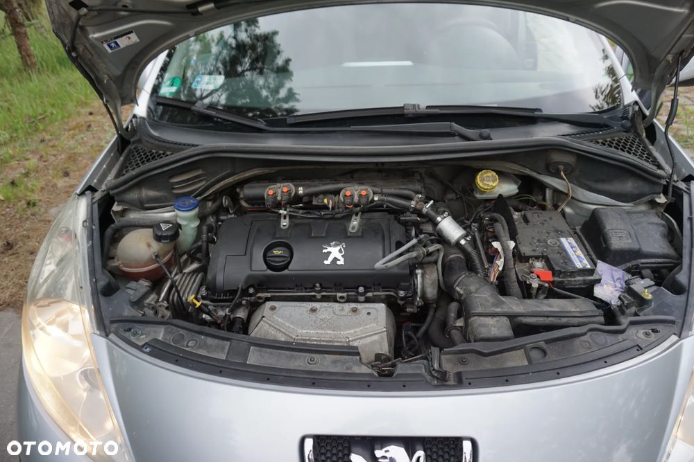 Peugeot 207 1.4 16V Trendy - 25