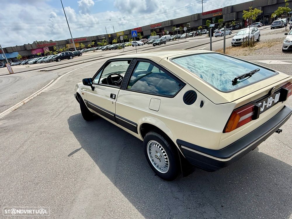 Alfa Romeo Sprint Veloce 1.3 - 6