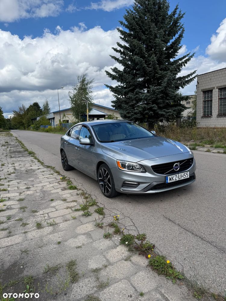 Volvo S60 - 3