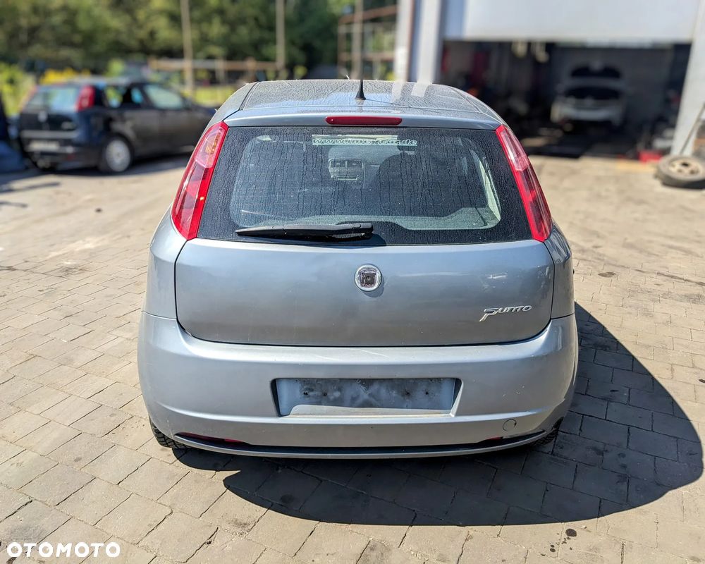 Fiat Grande Punto 1.6 2007 595/A na części - 4