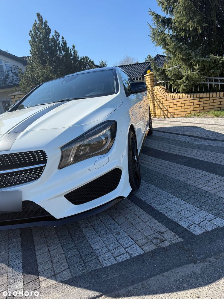 Mercedes-Benz CLA 250 4-Matic - 1