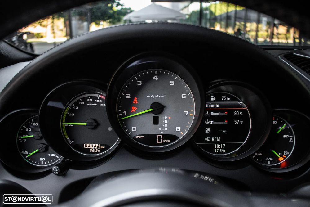 Porsche Cayenne S E-Hybrid - 16