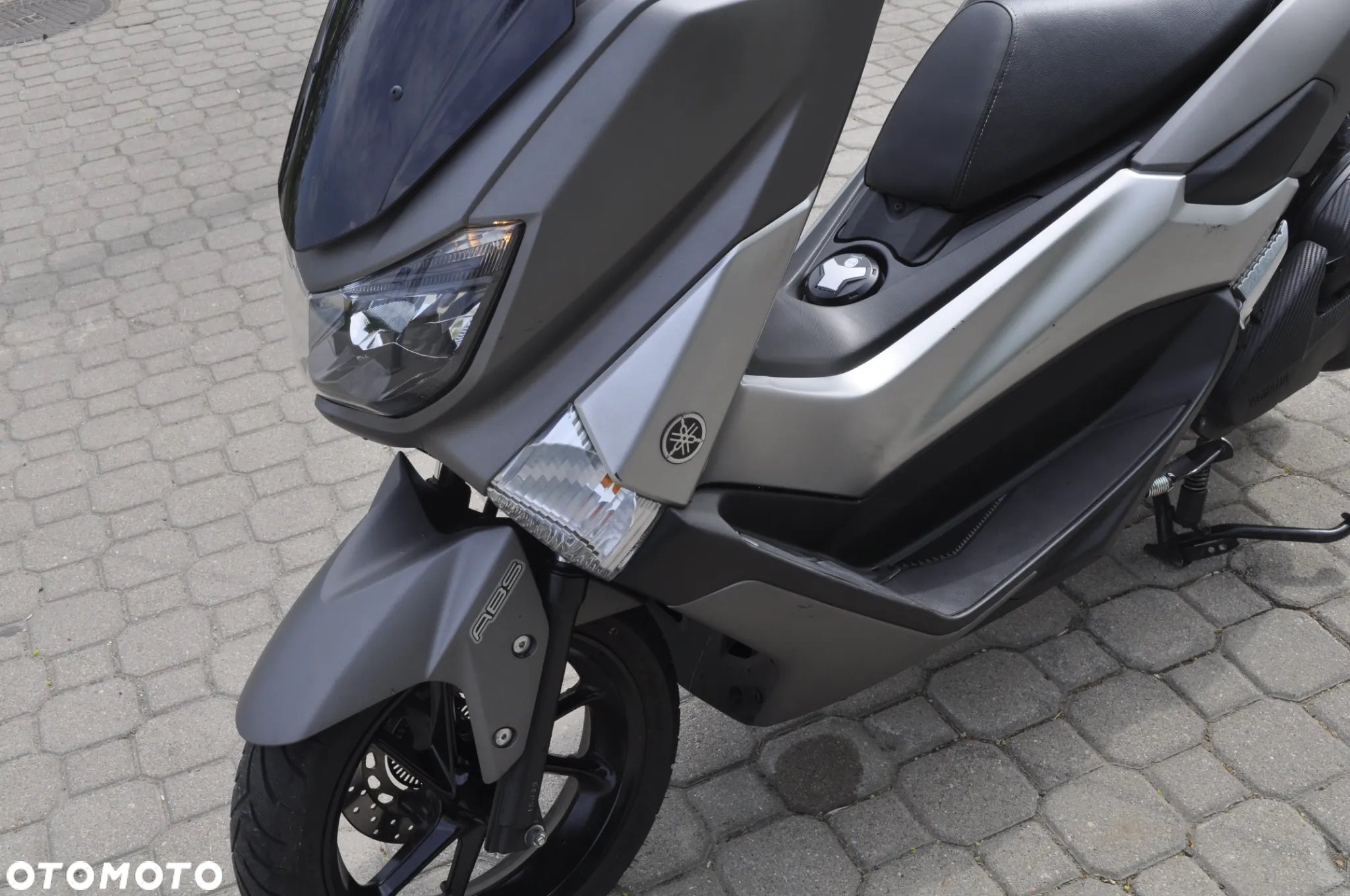 Yamaha NMAX - 17