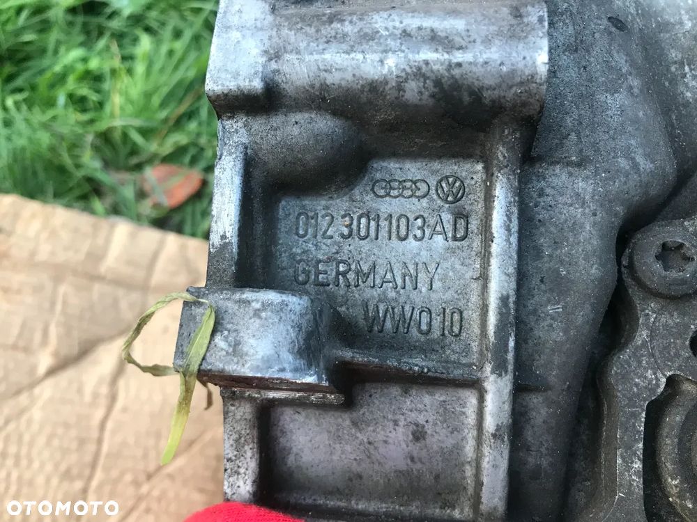 012301103AD SKRZYNIA AUDI VW  B5 1.6 - 4