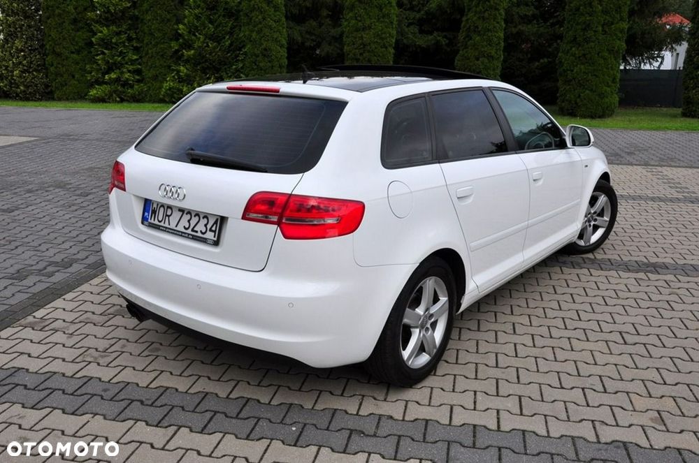 Audi A3 Sportback - 18