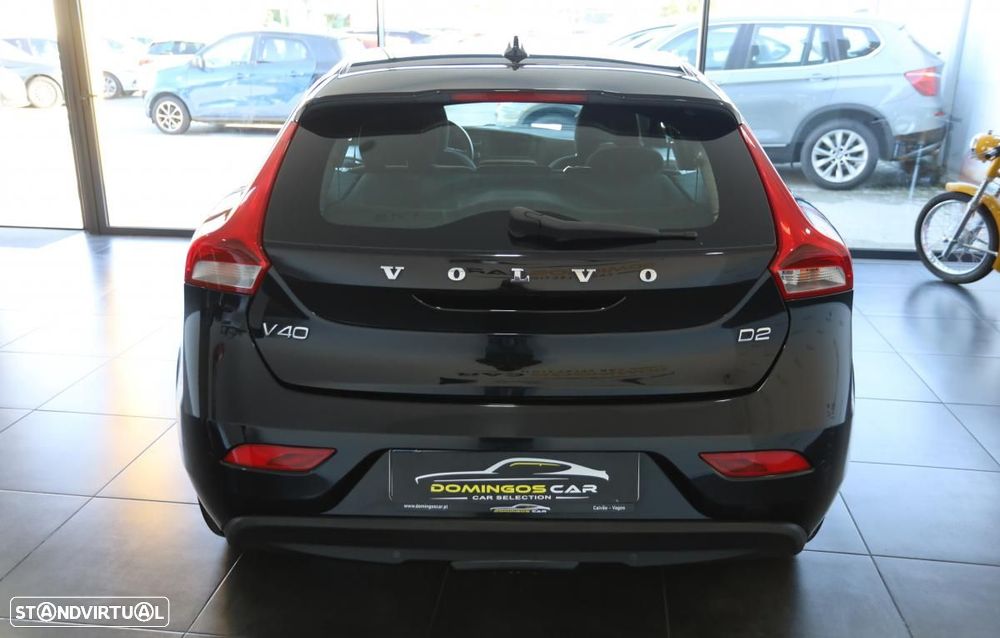Volvo V40 2.0 D2 Kinetic - 6