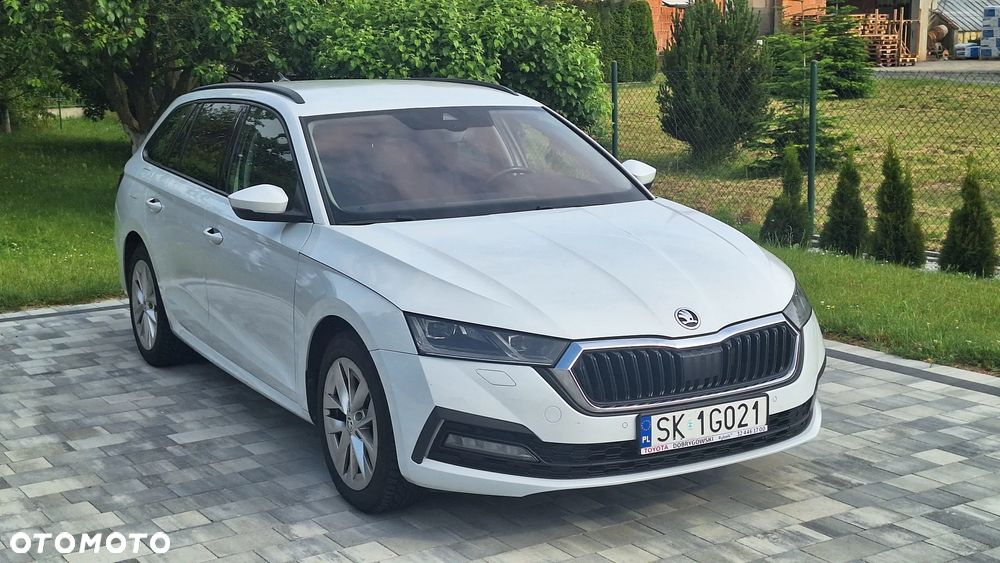 Skoda Octavia 2.0 TDI Ambition DSG - 1