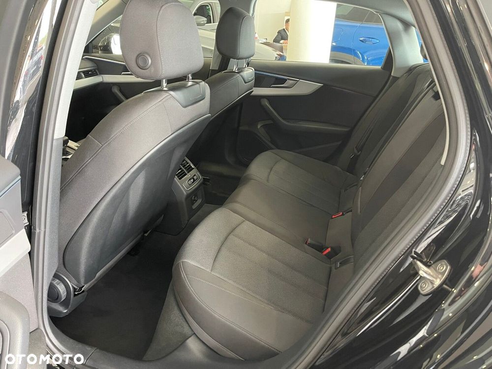Audi A4 Limousine 35 TFSI mHEV S tronic - 11