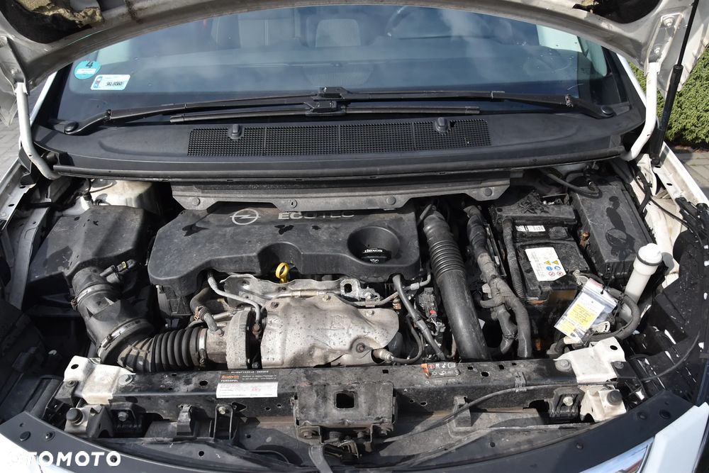 Opel Zafira Tourer 2.0 CDTI Automatik Innovation - 27