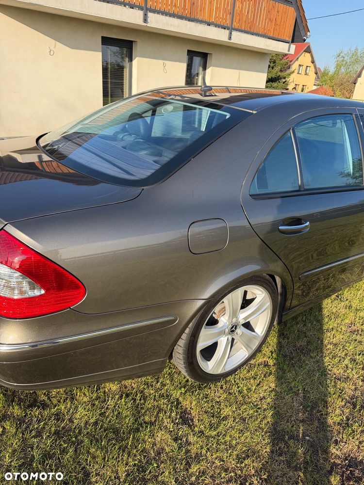 Mercedes-Benz Klasa E 350 7G-TRONIC Avantgarde - 3