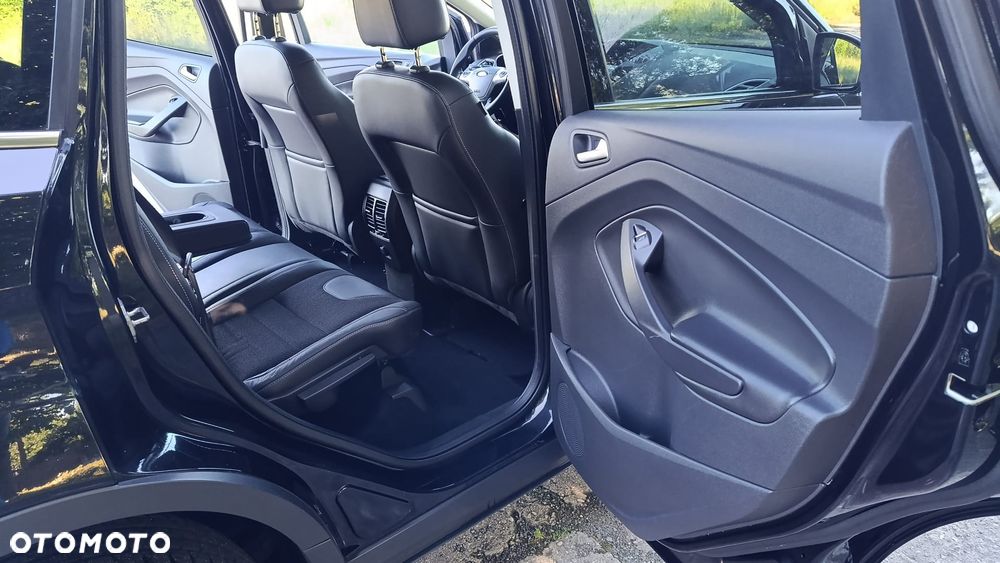 Ford Kuga - 5