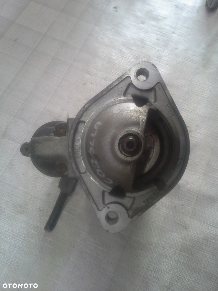 Toyota Corolla E12 2.0 D4D rozrusznik Bosch 0001110132  28100-00010 - 6