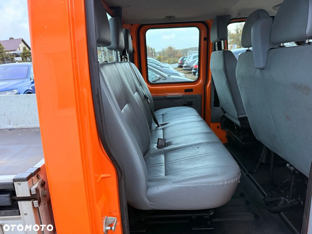 Ford Transit - 19