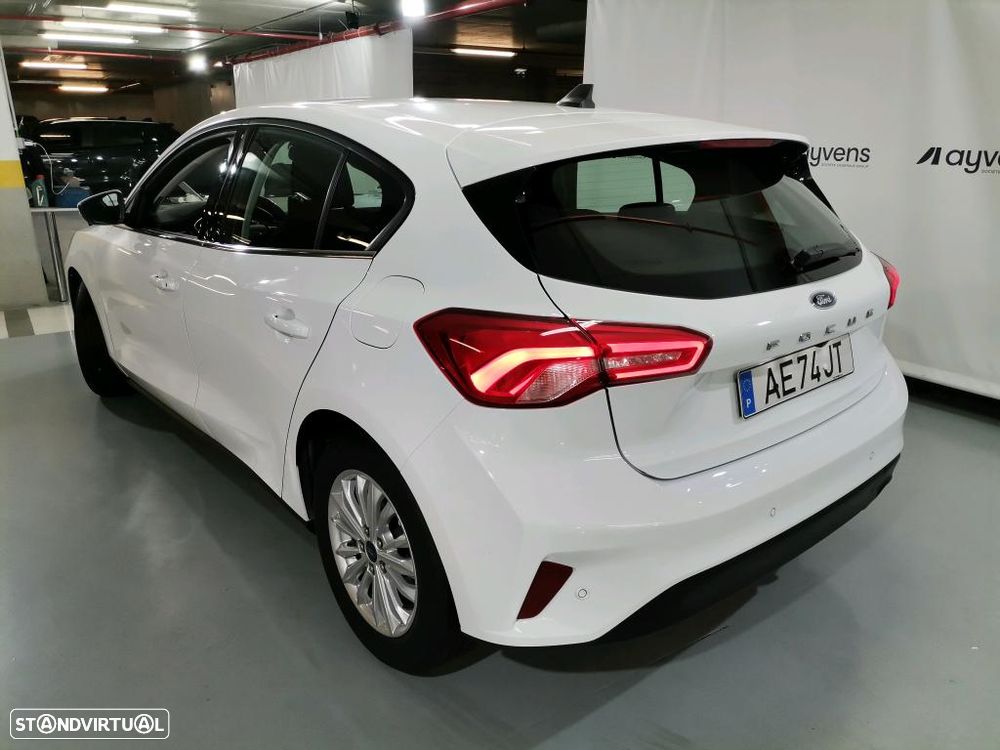 Ford Focus 1.5 TDCi EcoBlue Titanium - 2
