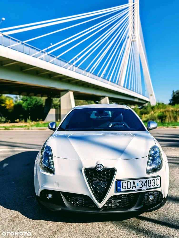 Alfa Romeo Giulietta 1750 TBi Quadrifoglio Verde - 3