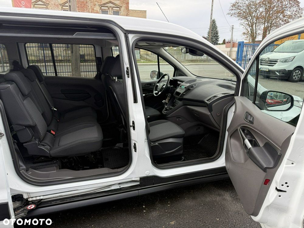 Ford Tourneo Connect 1.5 EcoBlue Start-Stop Titanium - 22