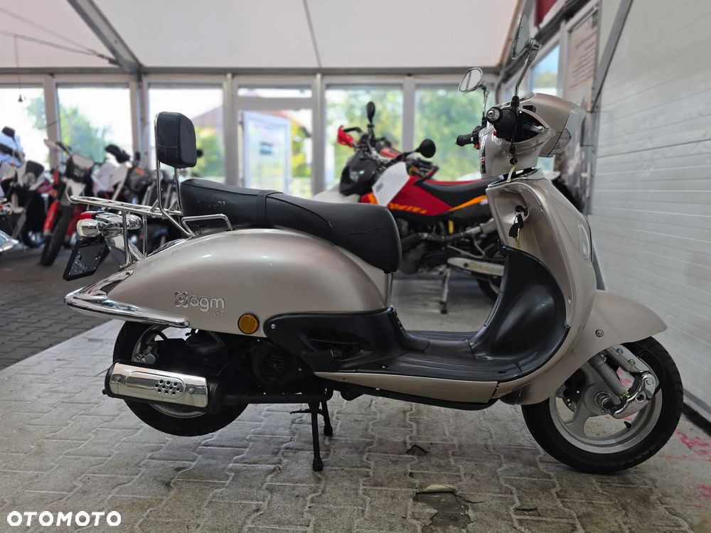 AGM Retro 50 - 25