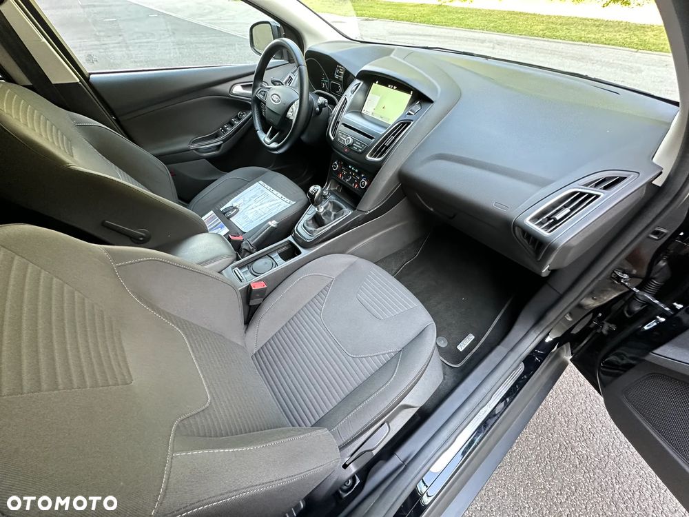 Ford Focus 1.5 TDCi Titanium ASS - 28