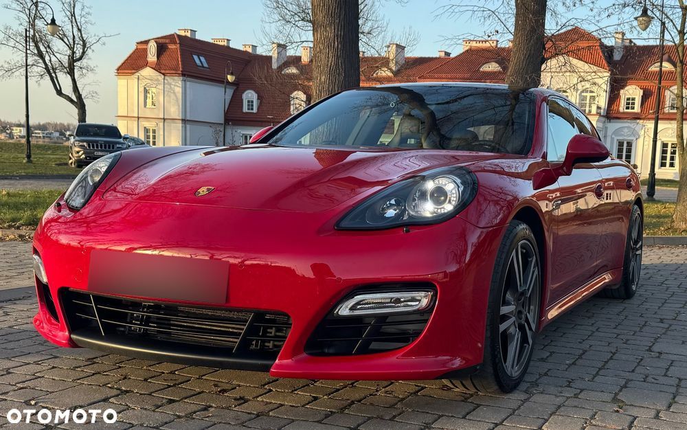 Porsche Panamera GTS - 10