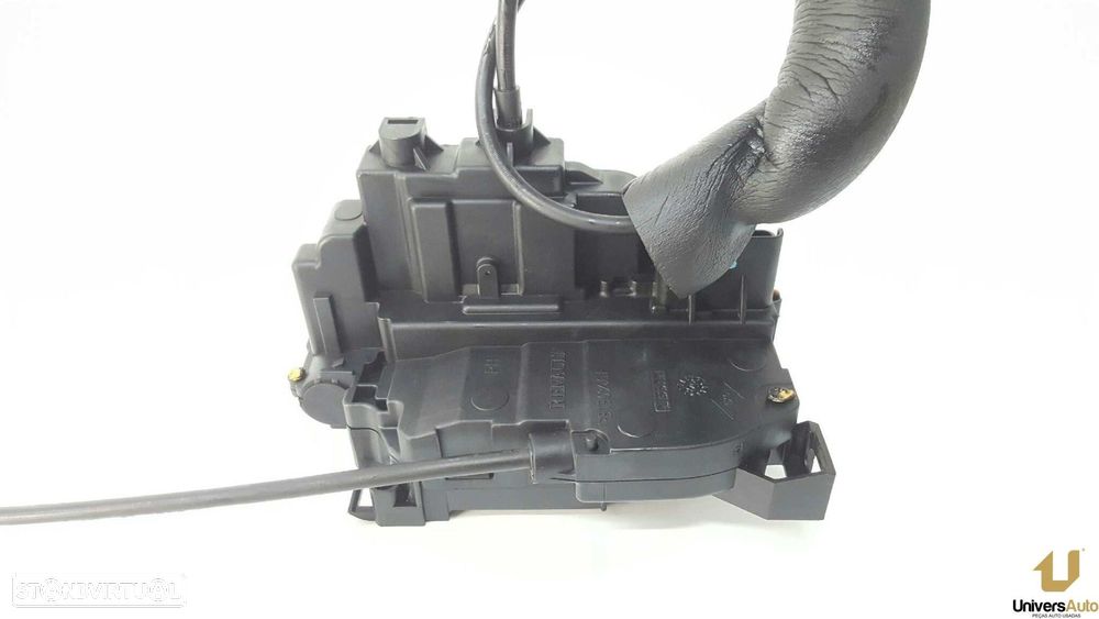 FECHADURA PORTA TRASEIRA DIREITA RENAULT MEGANE III BERLINA 5 P DYNAMIQUE - 1