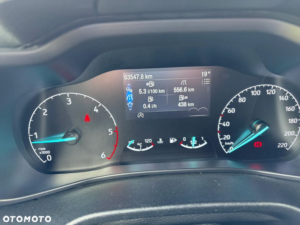 Ford Transit Connect - 8
