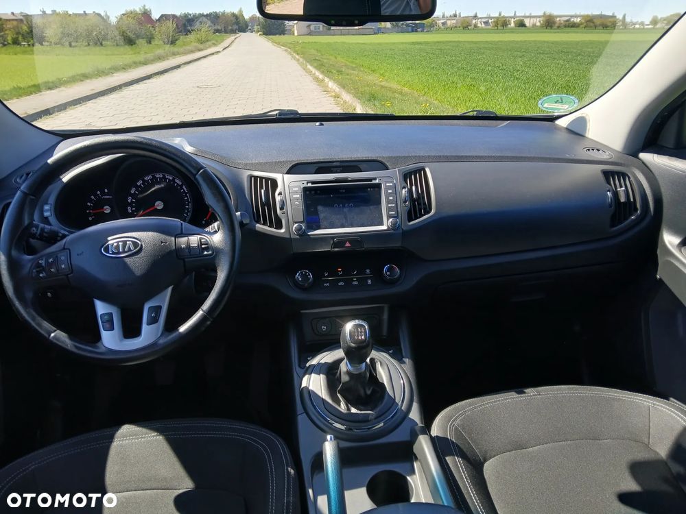 Kia Sportage - 16