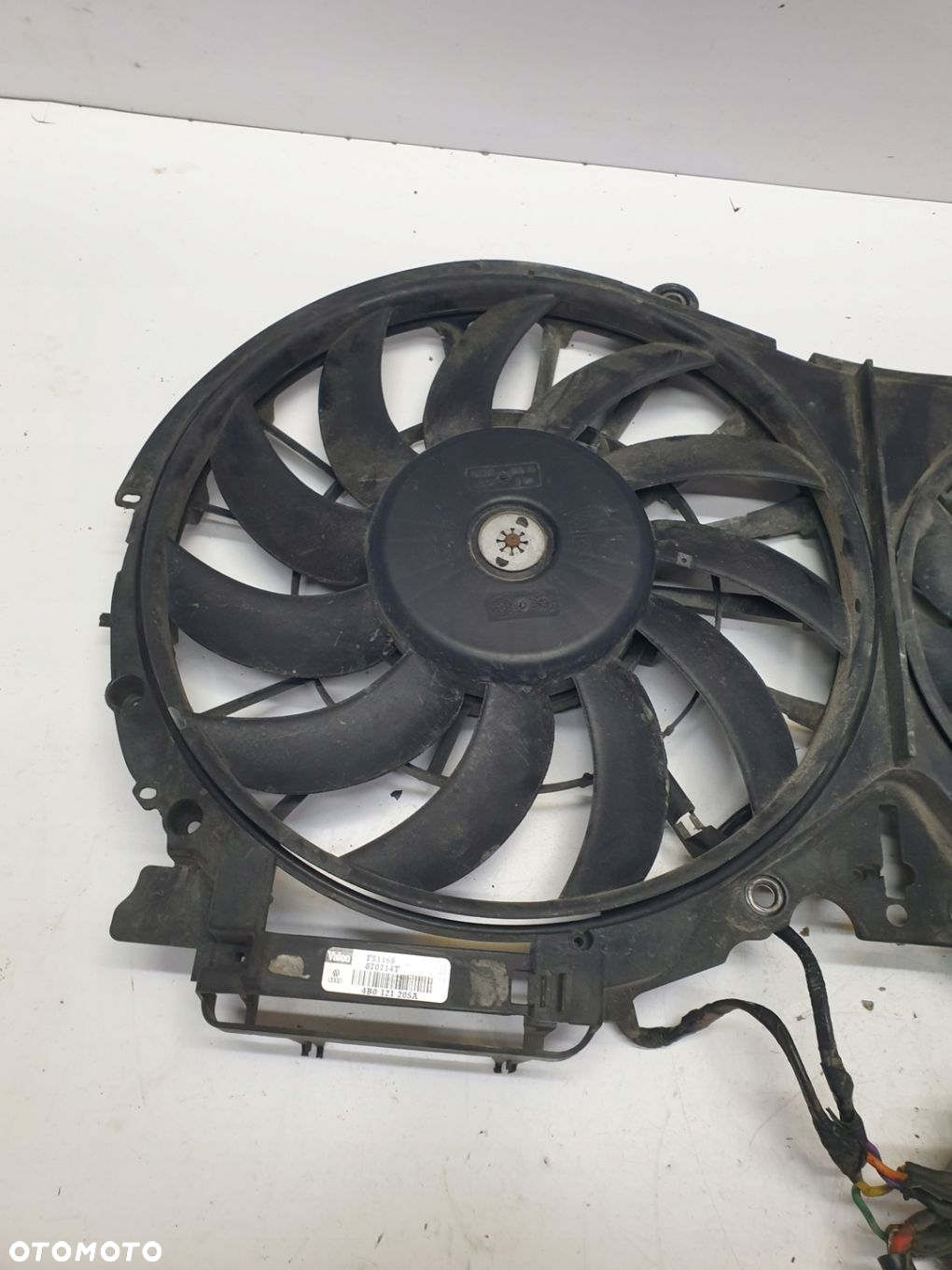 WENTYLATORY CHŁODNICY AUDI A4 B6 8E0959501D 4B0121205A - 2