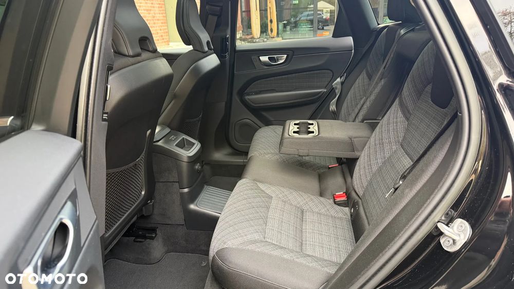 Volvo XC 60 - 25
