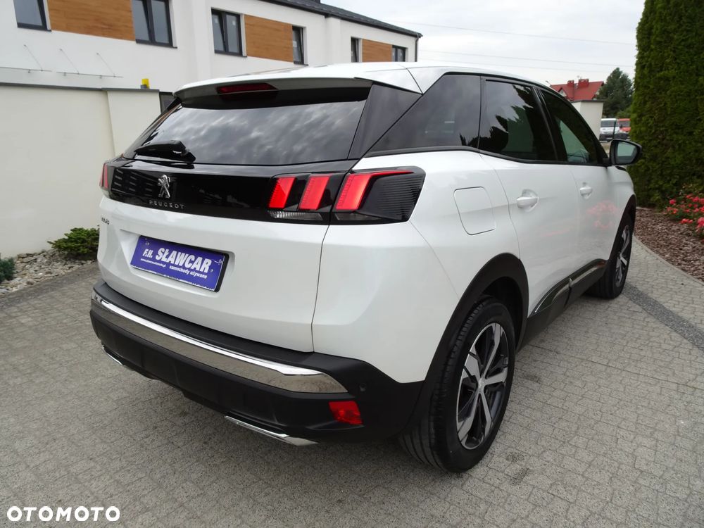 Peugeot 3008 1.5 BlueHDi Allure Pack S&S EAT8 - 8