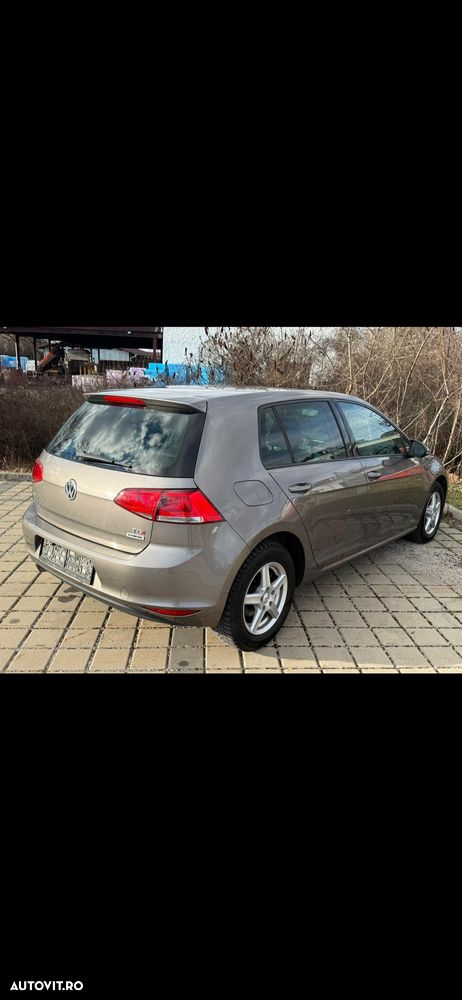 Volkswagen Golf 1.6 TDI BlueMotion Technology Comfortline - 3