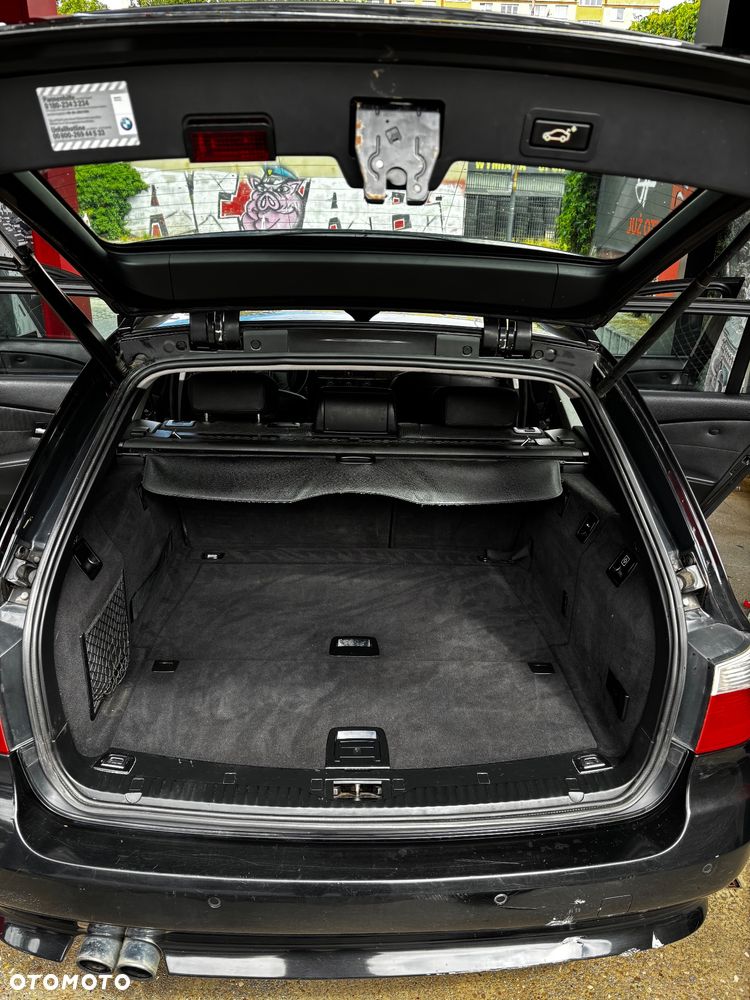 BMW Seria 5 535d - 38